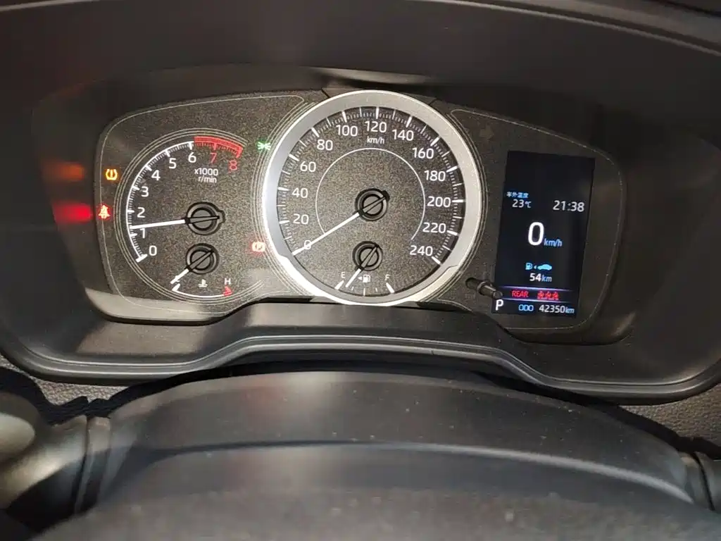 Toyota Corolla — миниатюра 12