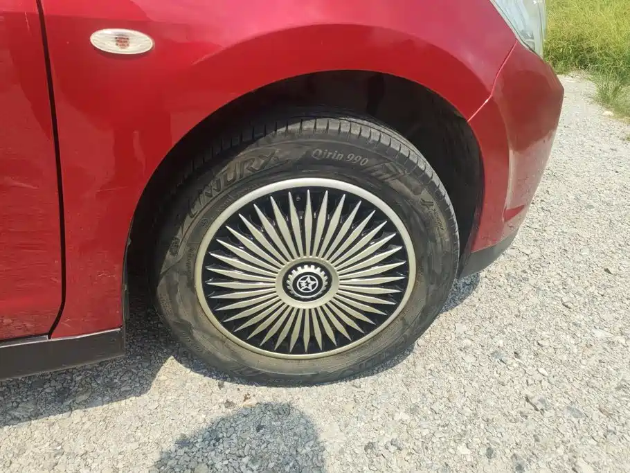 Venucia R50 — миниатюра 6