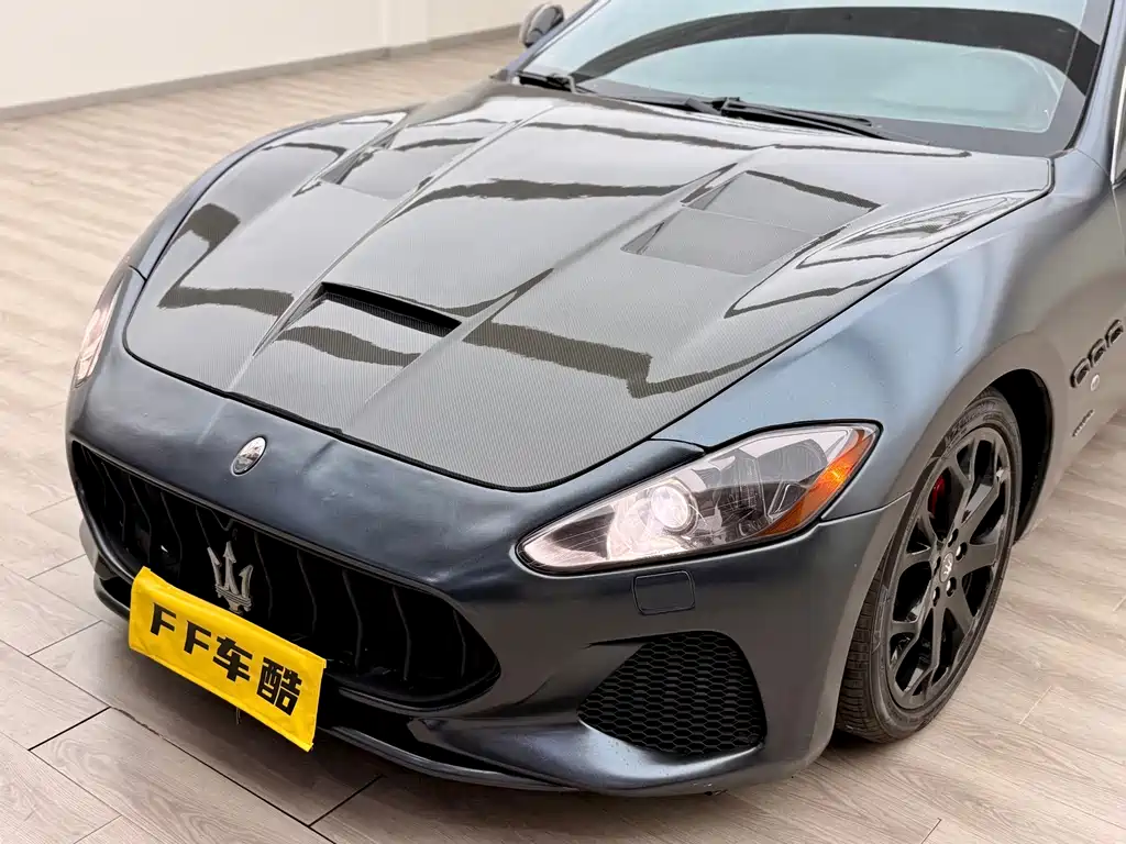 Maserati GranTurismo — миниатюра 6