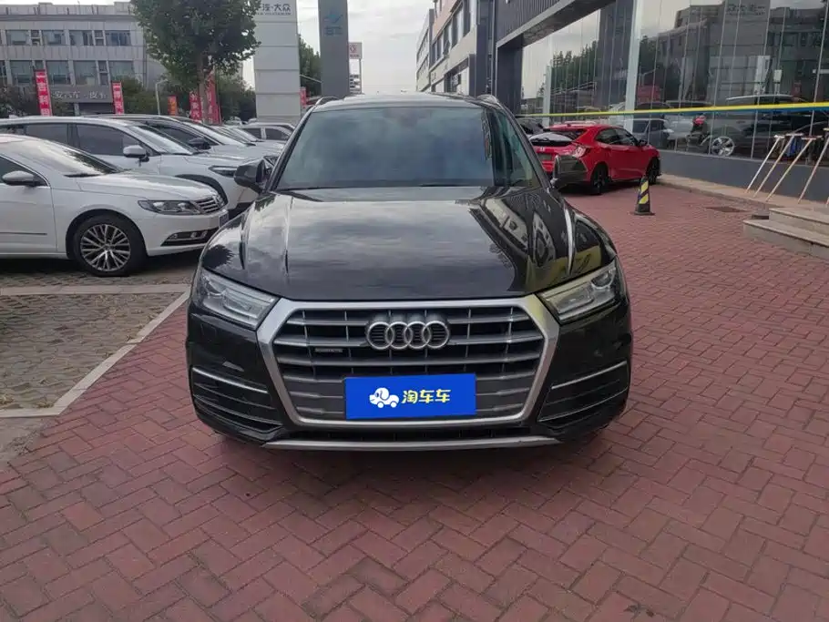 Audi Q5L — миниатюра 2
