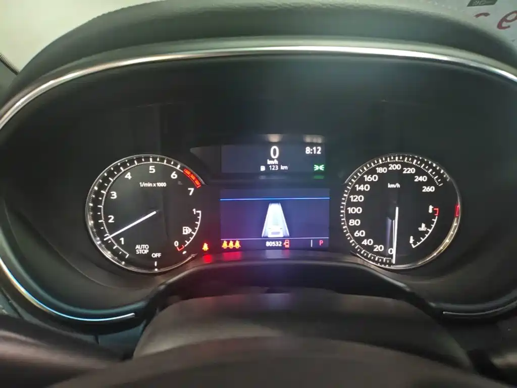 Cadillac CT5 — миниатюра 12