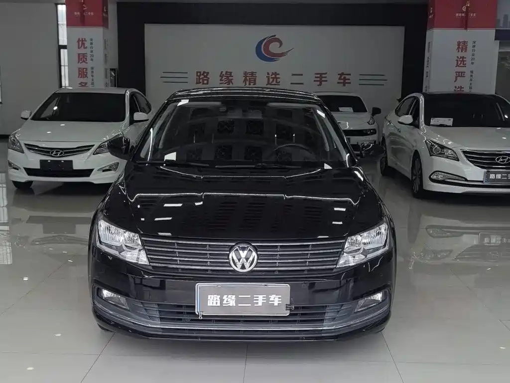 Volkswagen Lavida — миниатюра 2