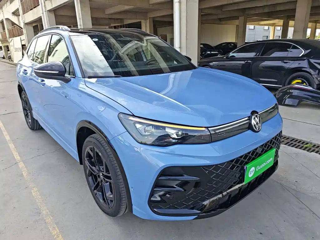 Volkswagen Tiguan L — миниатюра 4