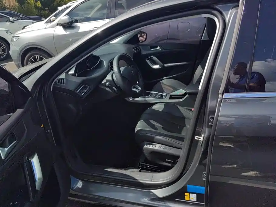 Peugeot 308S — миниатюра 9