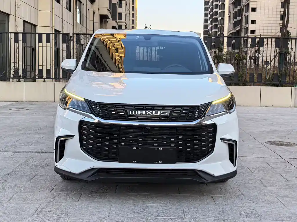 SAIC MAXUS EVERYONE 5