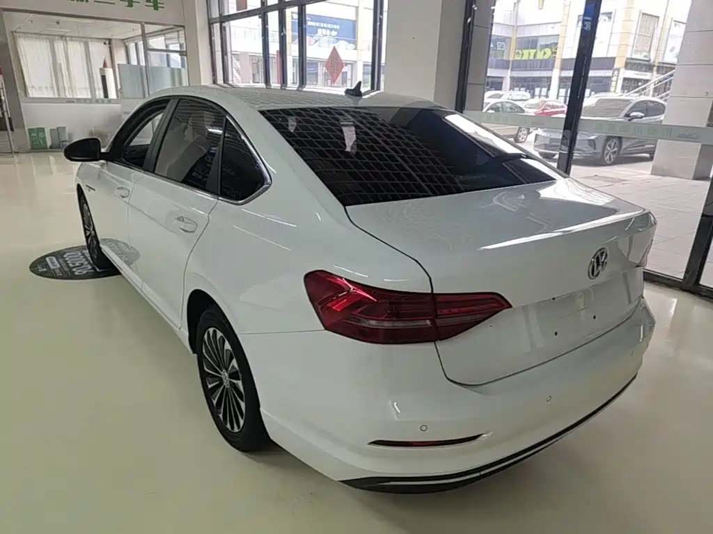 Volkswagen Lavida Pure Electric — миниатюра 5