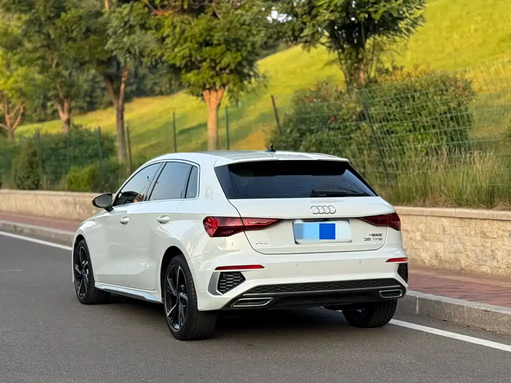 Audi A3 2022 Sportback 35 TFSI Fashion Sport
