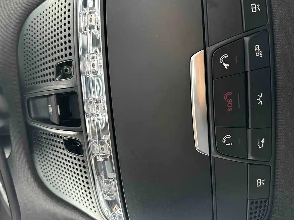 Mercedes-Benz GLC — миниатюра 14