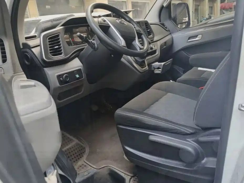 MAXUS V80 — миниатюра 12