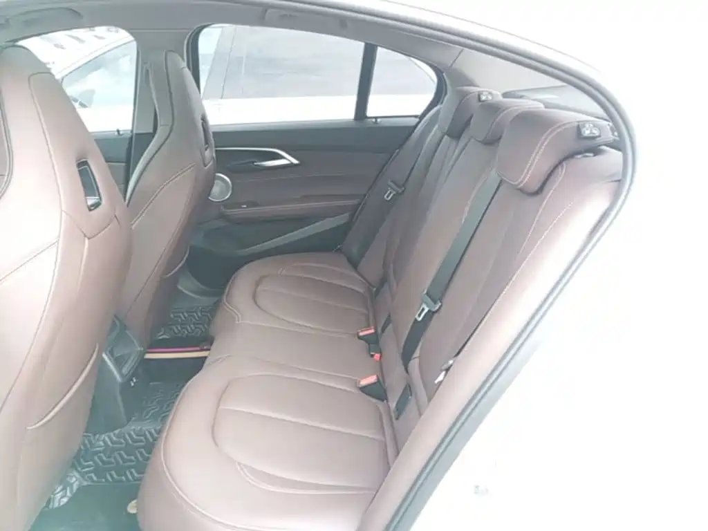 BMW 1 Series — миниатюра 17