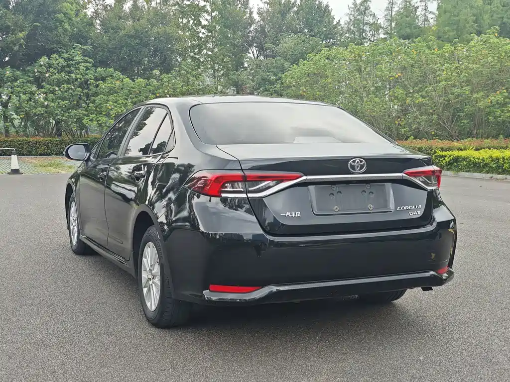 Toyota Corolla — миниатюра 14