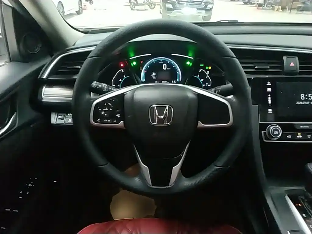 Honda Civic — миниатюра 11