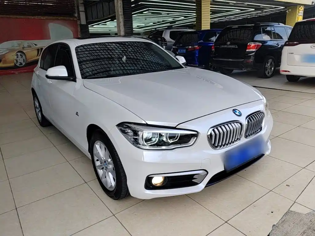 BMW 1 Series (Import) — миниатюра 4
