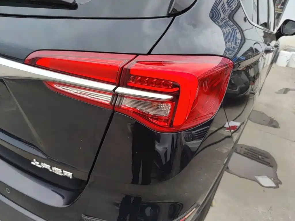 Buick Envision Plus — миниатюра 8