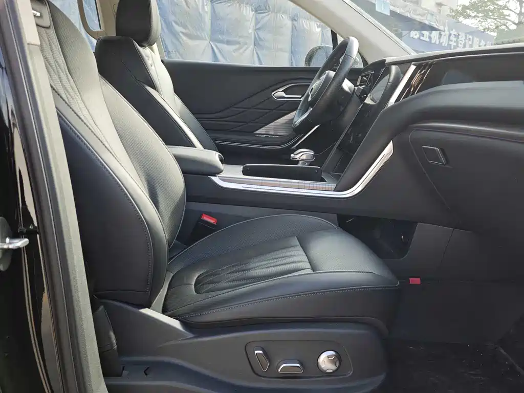 Hongqi HONGQI HS7 PHEV