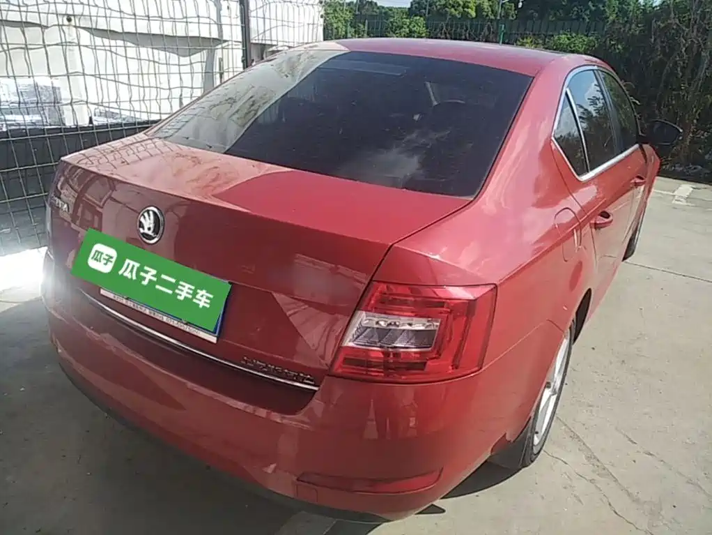 Skoda Octavia — миниатюра 7