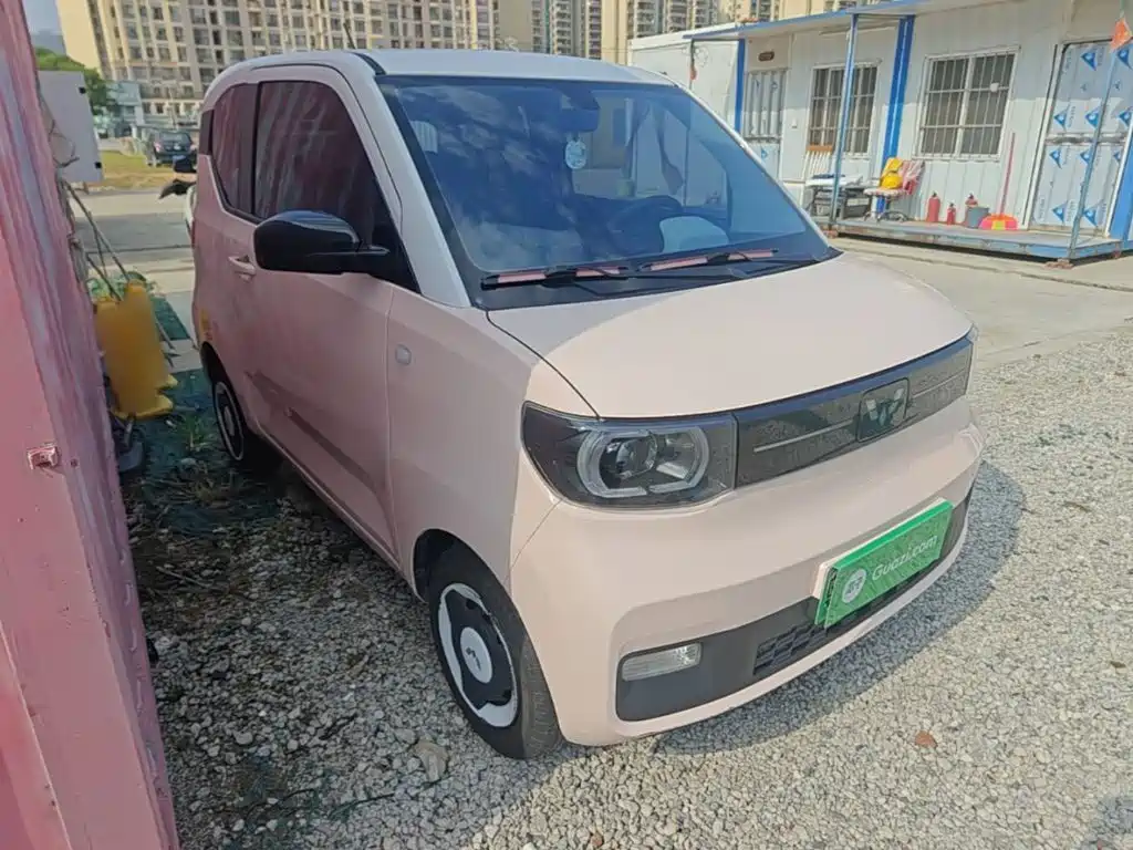 Wuling MINIEV — миниатюра 4
