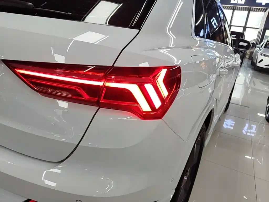 Audi Q3 — миниатюра 8