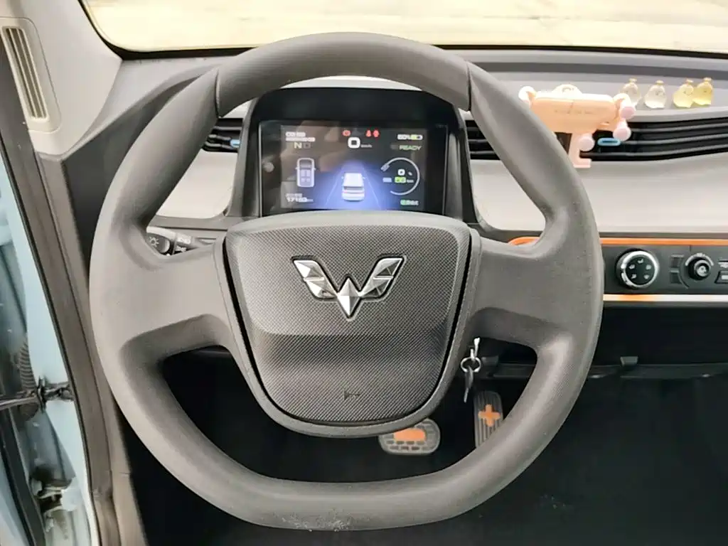 Wuling MINIEV — миниатюра 11