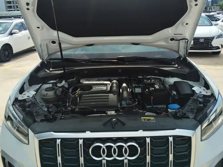 Audi Q2L — миниатюра 10
