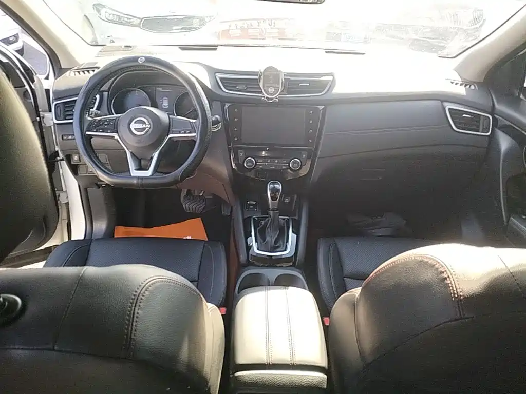 Nissan Qashqai 2023 — фото 9