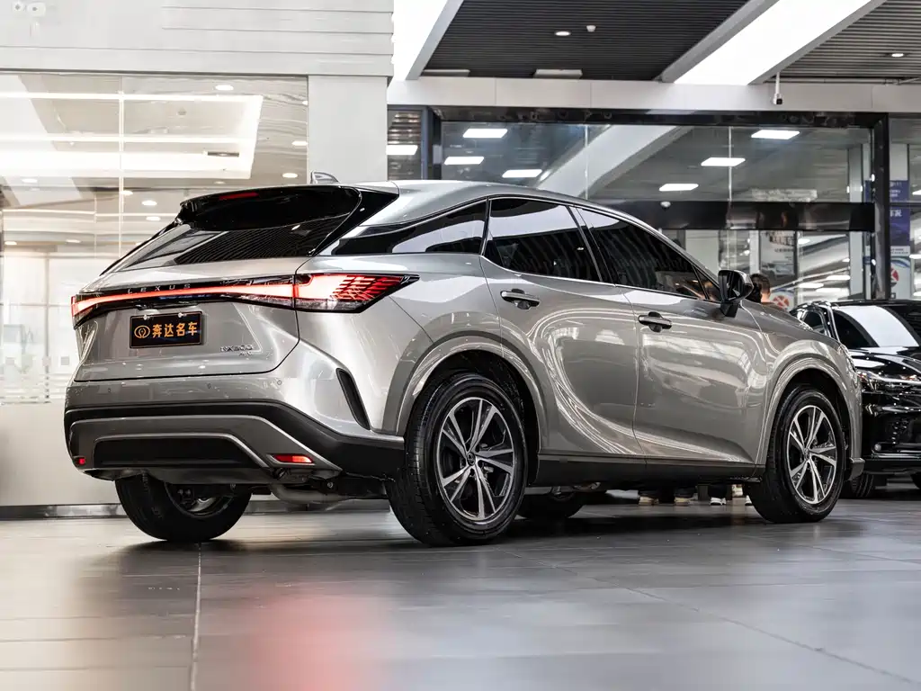 Lexus RX 2025 300