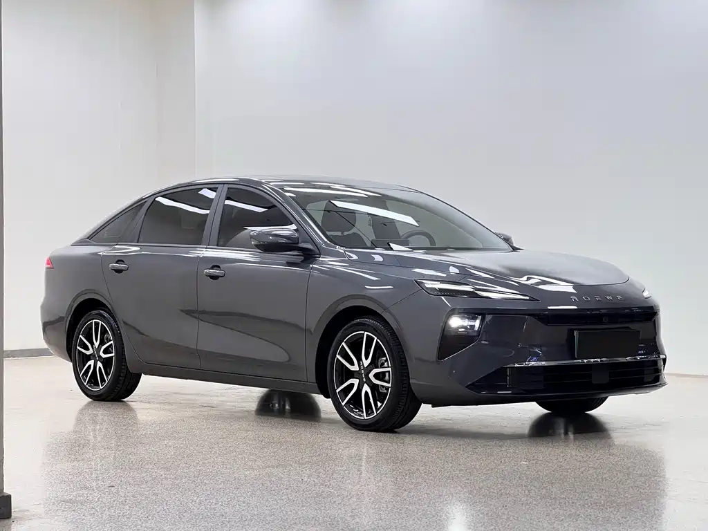 Roewe Young Wai D6 — миниатюра 3