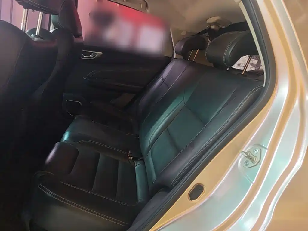 Geely Vision X3 — миниатюра 17