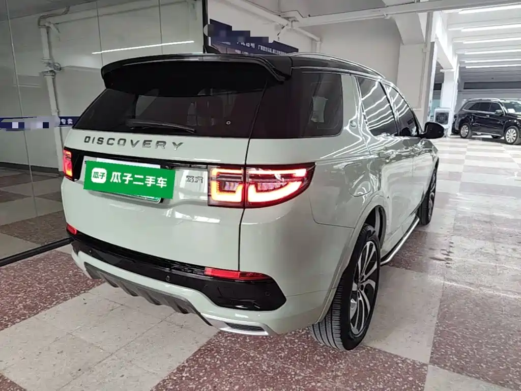 Land Rover Discovery Sport Hybrid — миниатюра 7