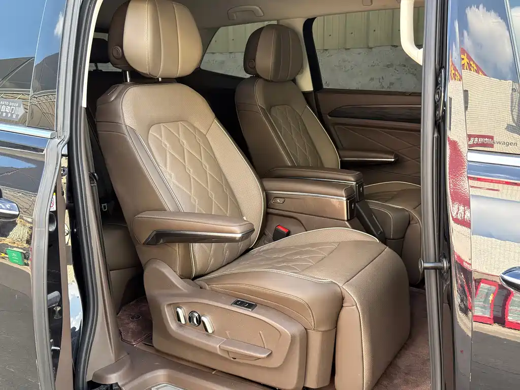 Volkswagen Viloran — миниатюра 10