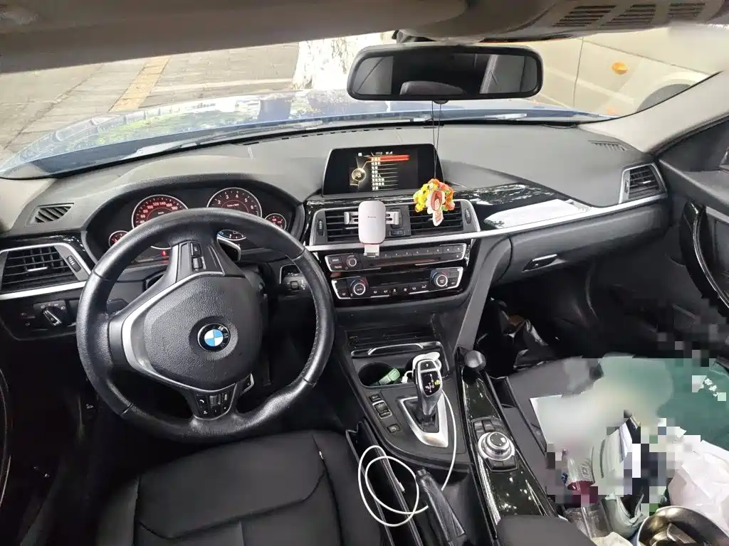 BMW 3 Series — миниатюра 13