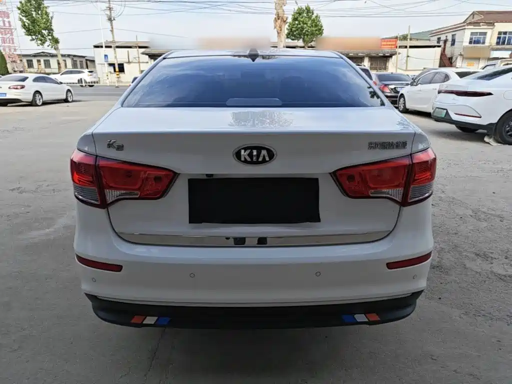 Kia K2 — миниатюра 6