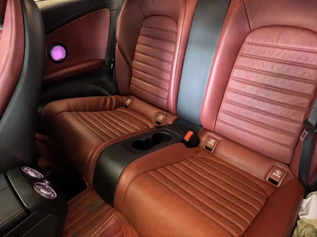 Mercedes-Benz C-Class (Import) — миниатюра 4
