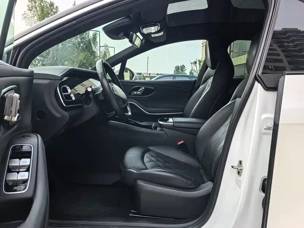 Roewe Feifan R7 — миниатюра 4