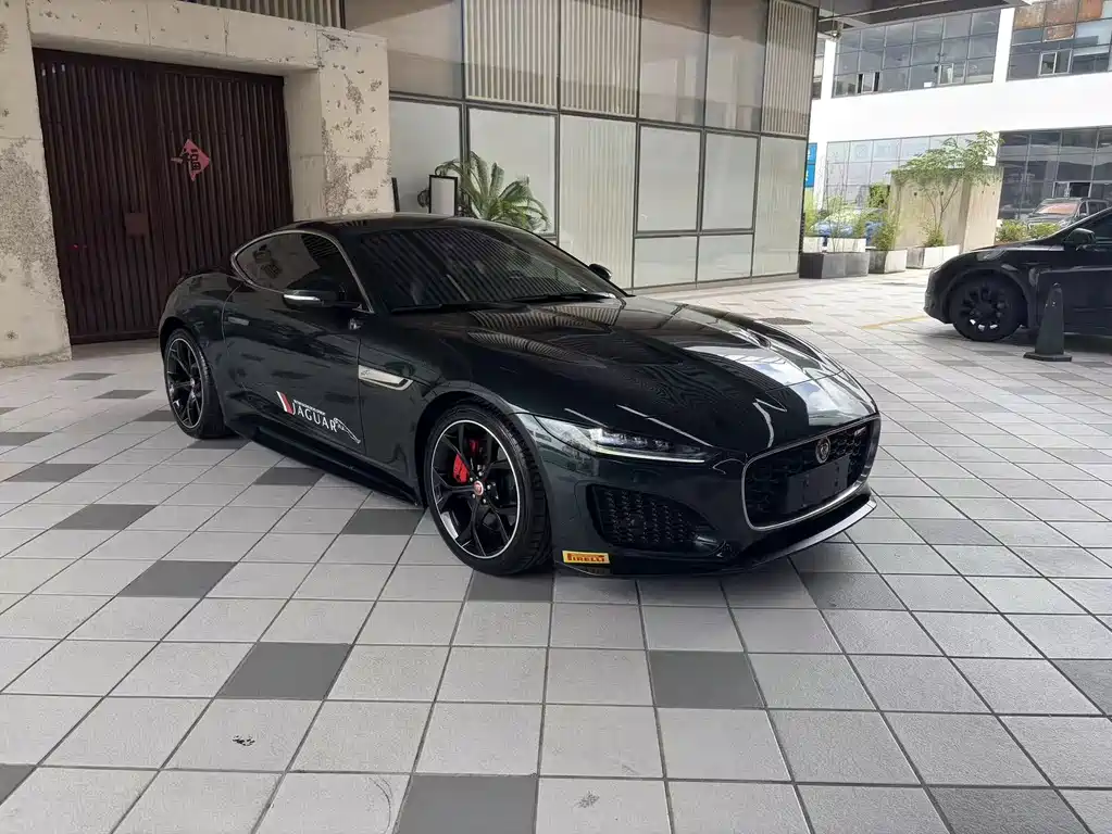 Jaguar F-TYPE — миниатюра 3