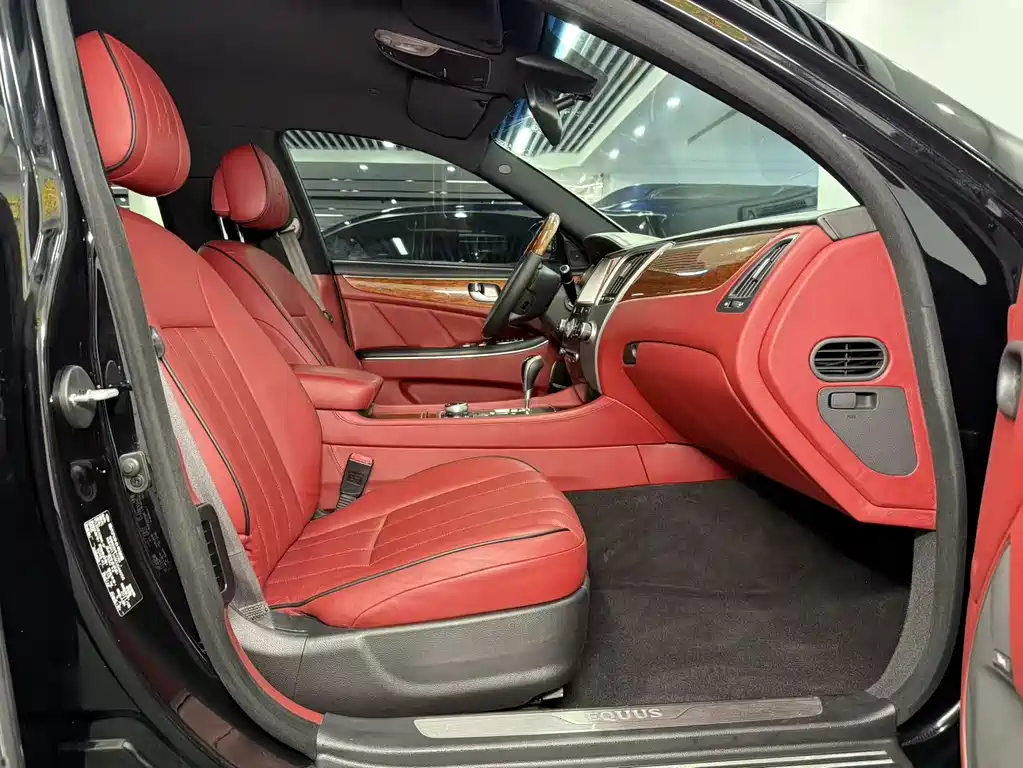 Hyundai Equus — миниатюра 10