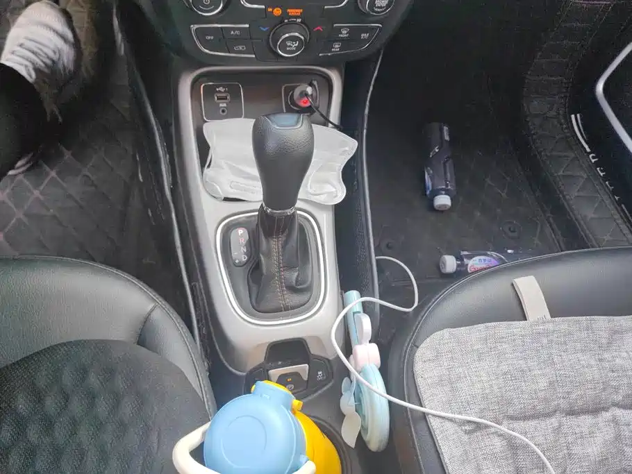 Jeep Compass — миниатюра 16