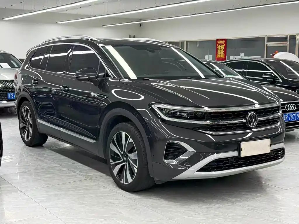 Volkswagen Viloran 2022 380TSI Flagship 7 мест
