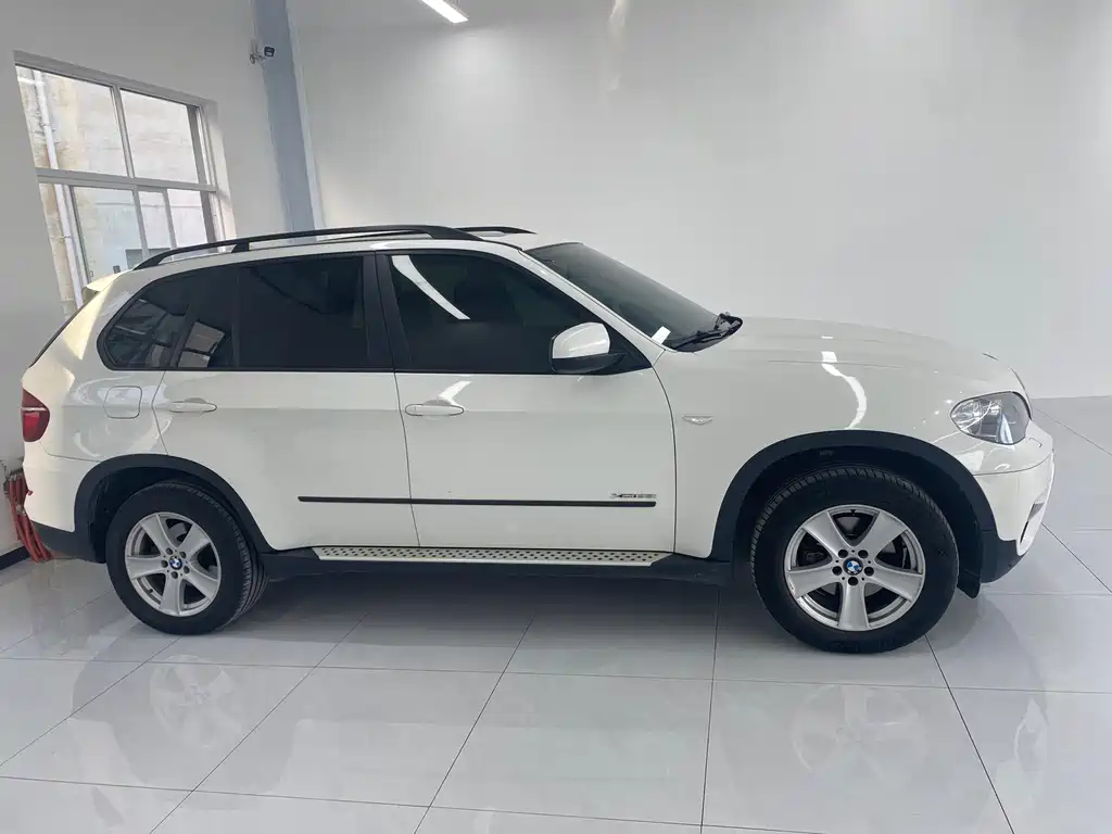 BMW X5 (Import) — миниатюра 3