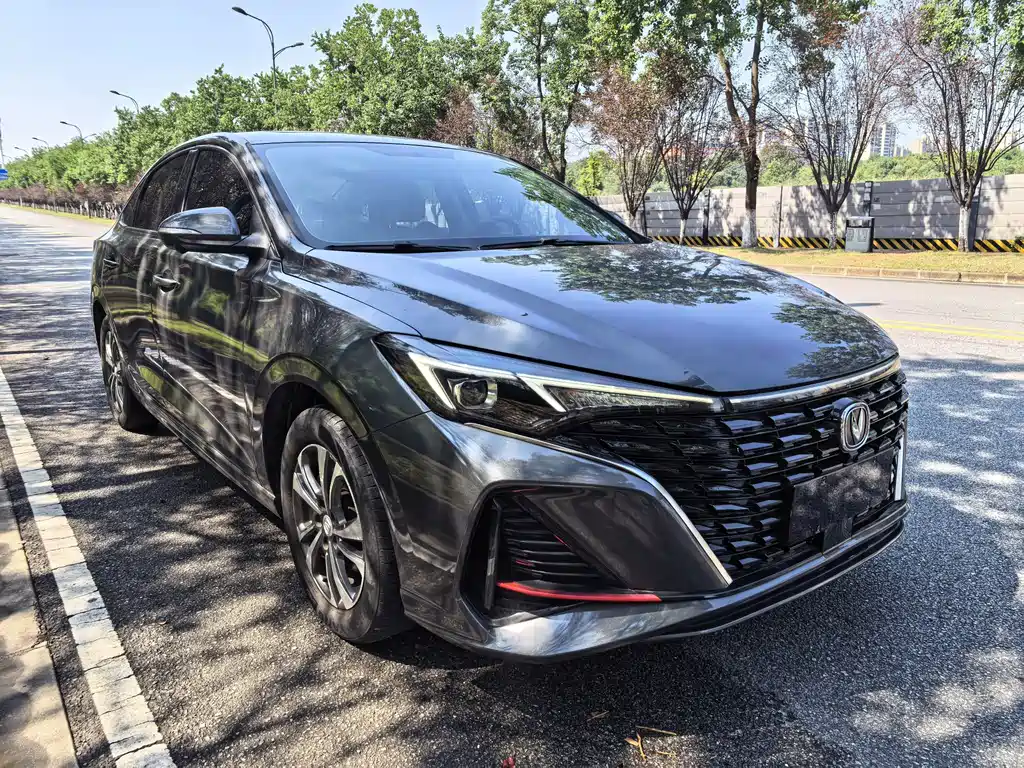 Changan Eado — миниатюра 3