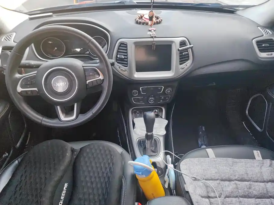 Jeep Compass — миниатюра 12