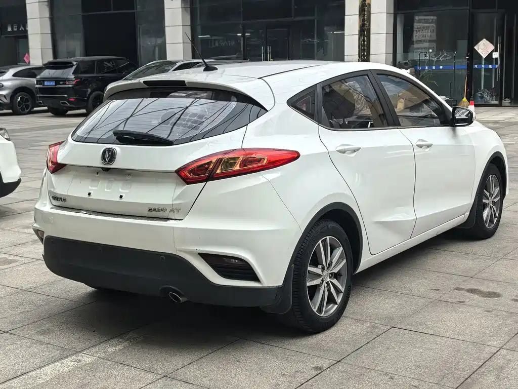 Changan Eado XT — миниатюра 6