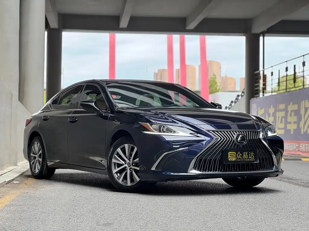 Lexus ES — миниатюра 5