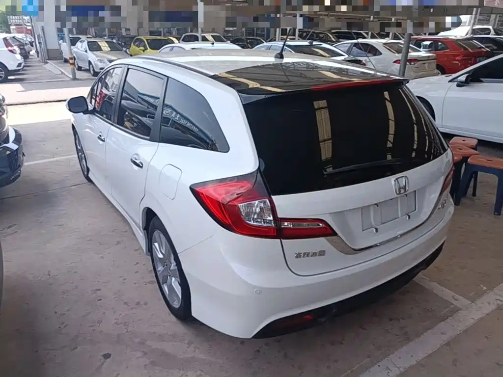 Honda Jade — миниатюра 5