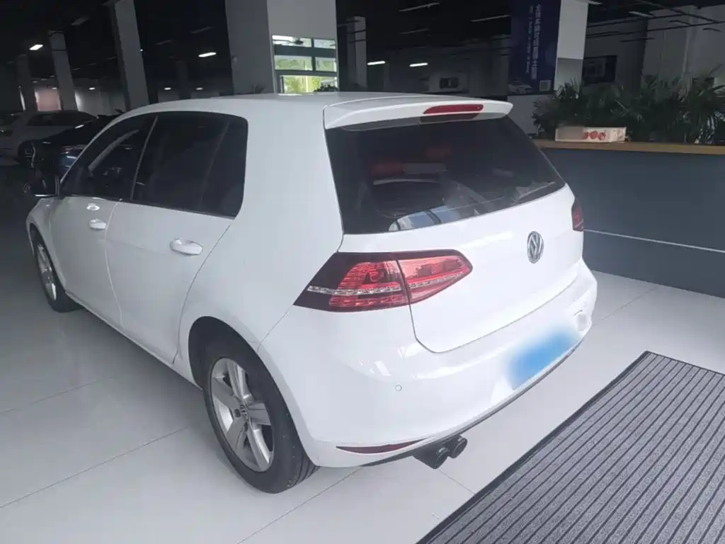 Volkswagen Golf — миниатюра 5