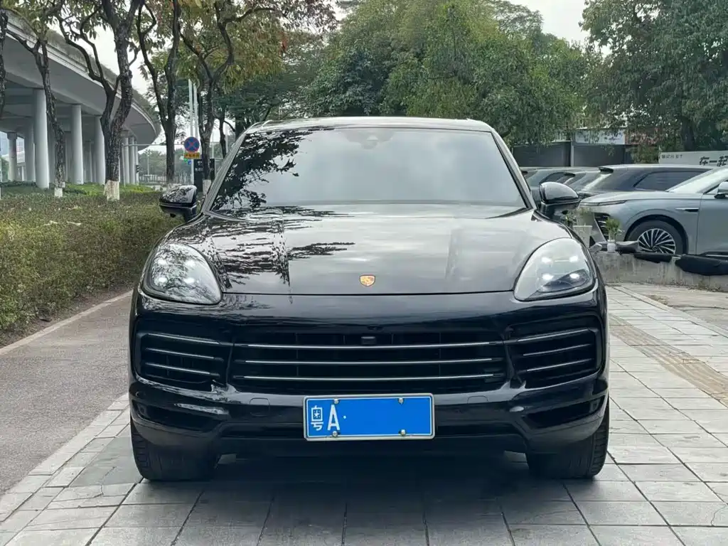 Porsche Cayenne — миниатюра 2