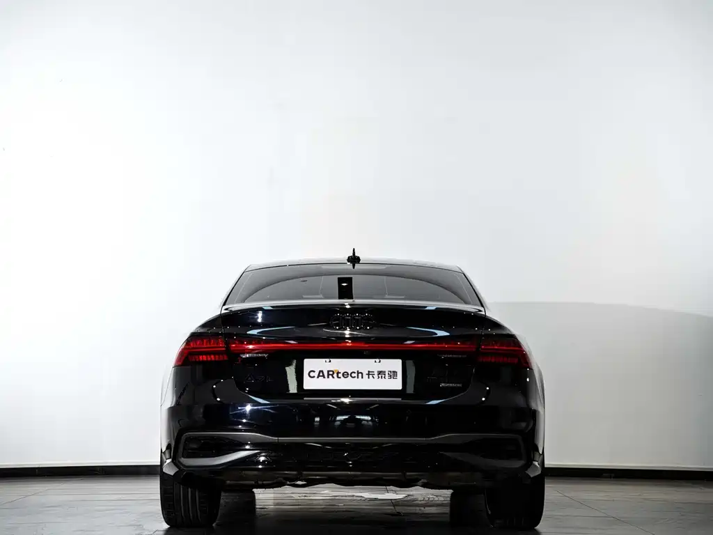 Audi A7L — миниатюра 13