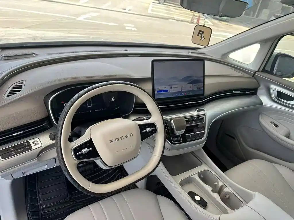 Roewe iMAX8 New Energy — миниатюра 15