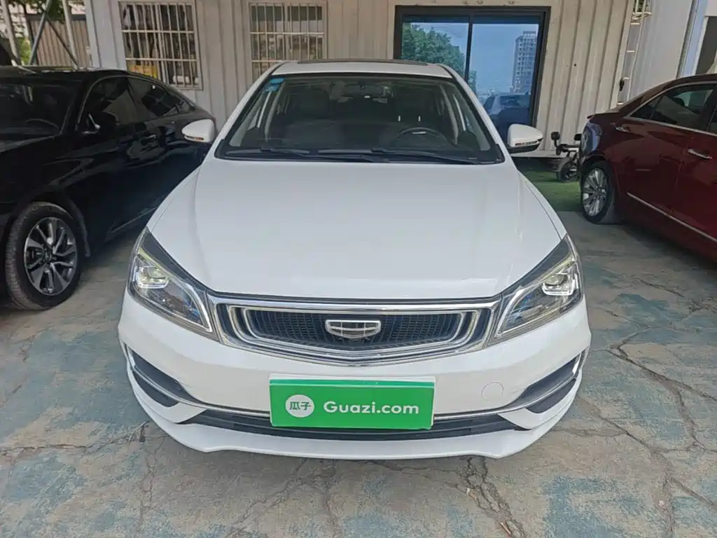 Geely Emgrand — миниатюра 3