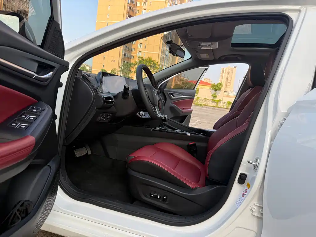Changan Eado — миниатюра 15